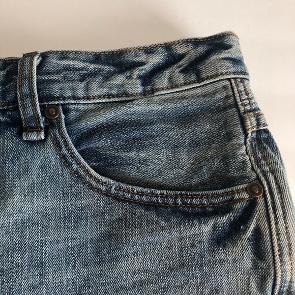 Free People Shorts Uptown High Rise‎ Button Fly Distressed Denim Women’s Size 29 - Picture 5 of 8